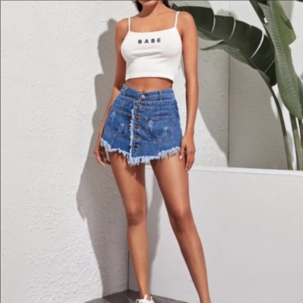 For sassy1950…SOLD🌼New jean short/skirt - Picture 5 of 16